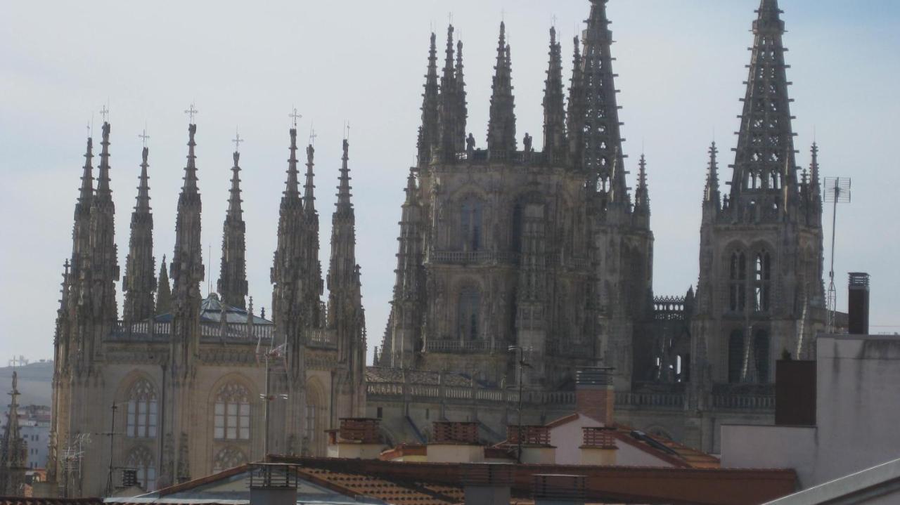 Buhardilla Con Encanto Centro Historico Burgo Exterior foto